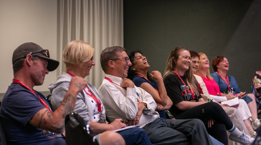 Connecting Communities Creatively - Ka Hui Tahi